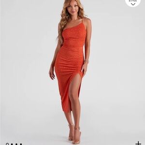 Hannah Glitter Knit Ruched Midi
Dress